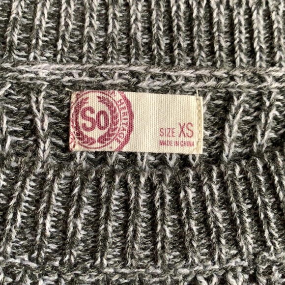 SO Sweater - Picture 3 of 8